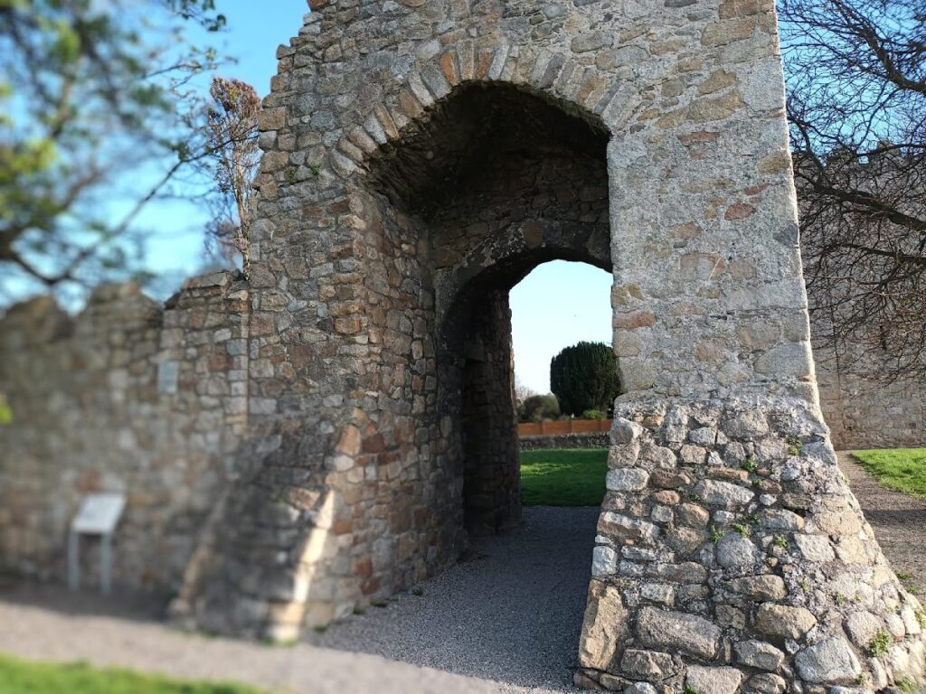 Monkstown Castle