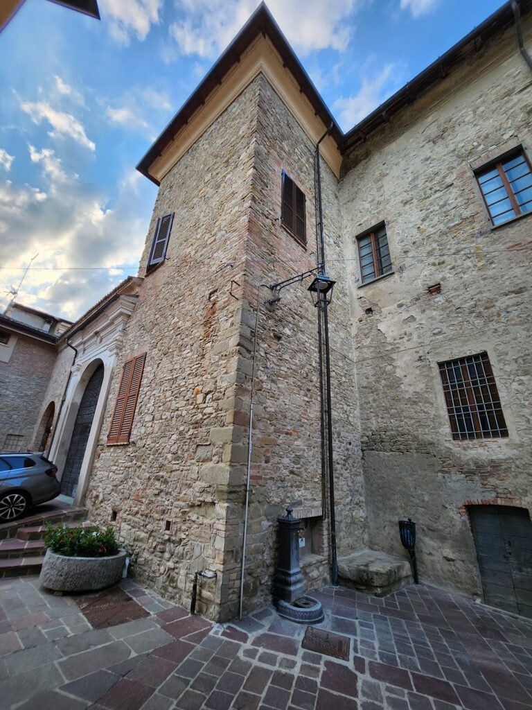 Castello di Nibbiano: A Medieval Fortified Complex in Italy 2 Castello di Nibbiano