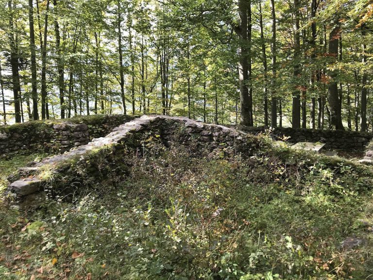 Sola Castle Ruins: A Medieval Hilltop Fortification in Switzerland