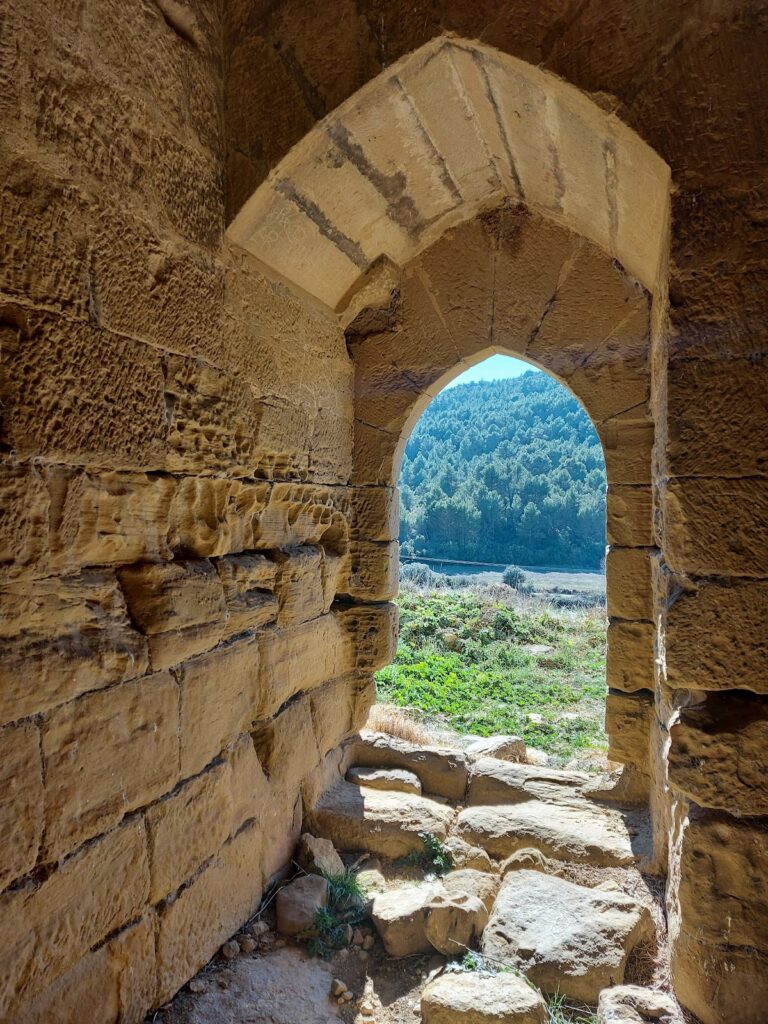 Castillo de Yéquera: A Medieval Frontier Fortification in Spain 2 Castillo de Yéquera