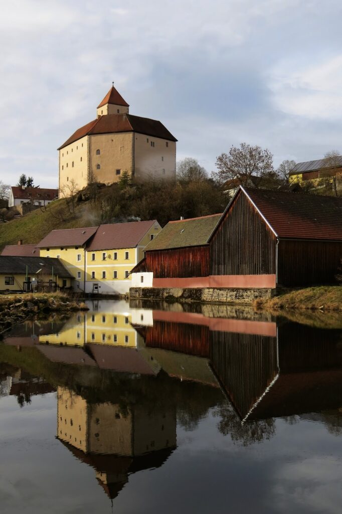 Burg Trausnitz im Tal: A Medieval Hilltop Castle in Germany 3 Burg Trausnitz im Tal