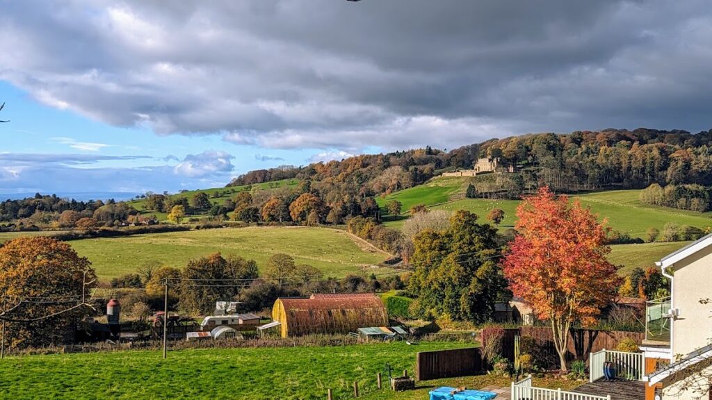 Kirby Knowle Castle: A Medieval Castle and Country House in England 1 Kirby Knowle Castle