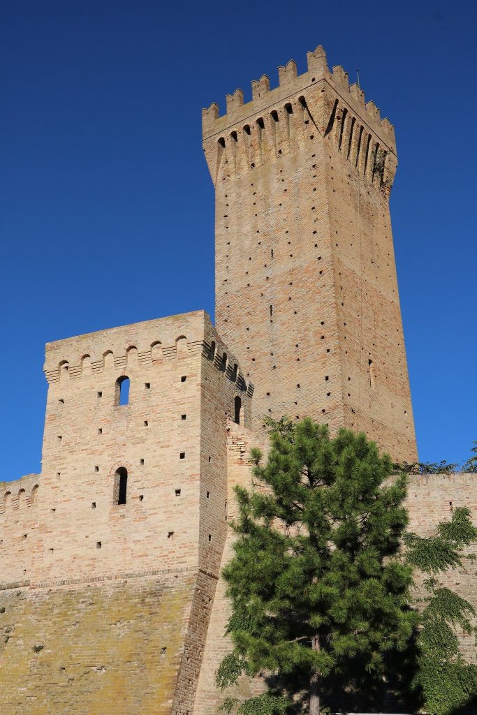 Castello di Montefiore: A Medieval and Renaissance Fortress in Italy 1 Castello di Montefiore