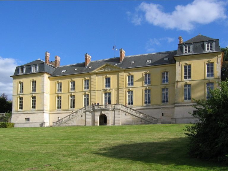 Château de la Celle: A French Residential Château and Diplomatic Venue