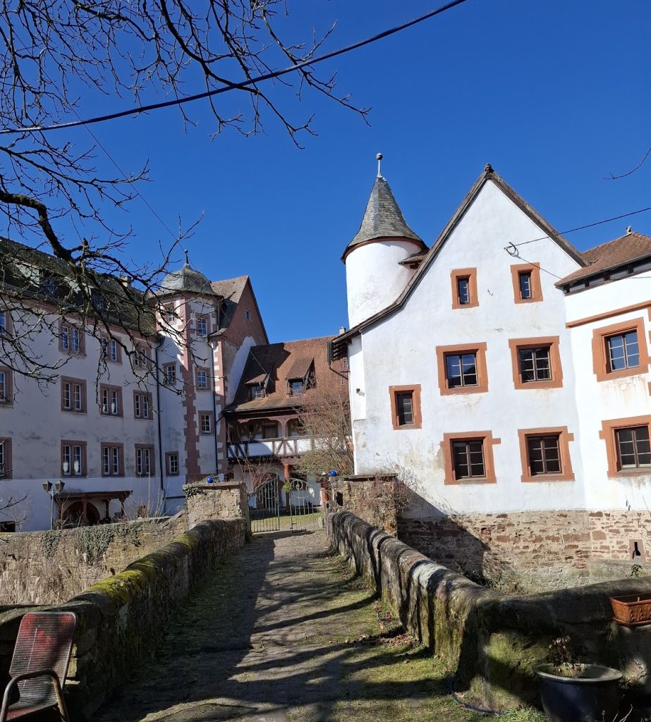 Burg Lohrbach: A Water Castle and Palace Complex in Germany 2 Burg Lohrbach