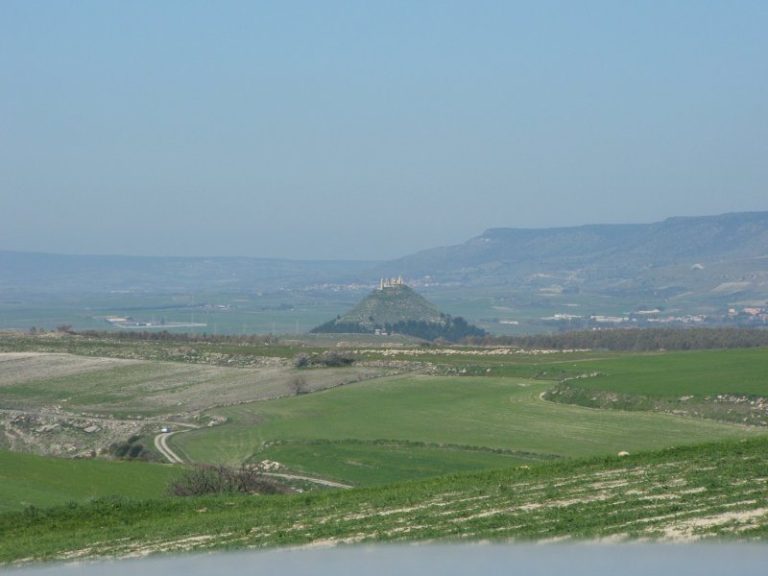 Castello di Las Plassas: A Medieval Frontier Fortress in Sardinia