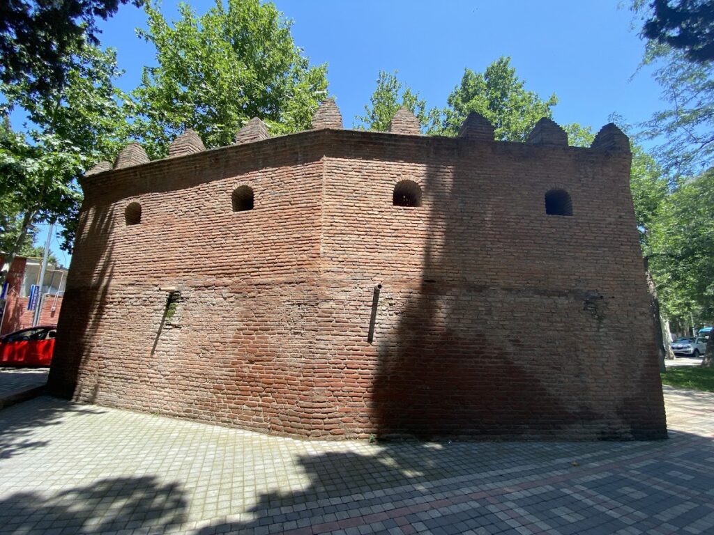 Ganja Fortress: An Ottoman and Safavid Stronghold in Azerbaijan 1 Ganja Fortress
