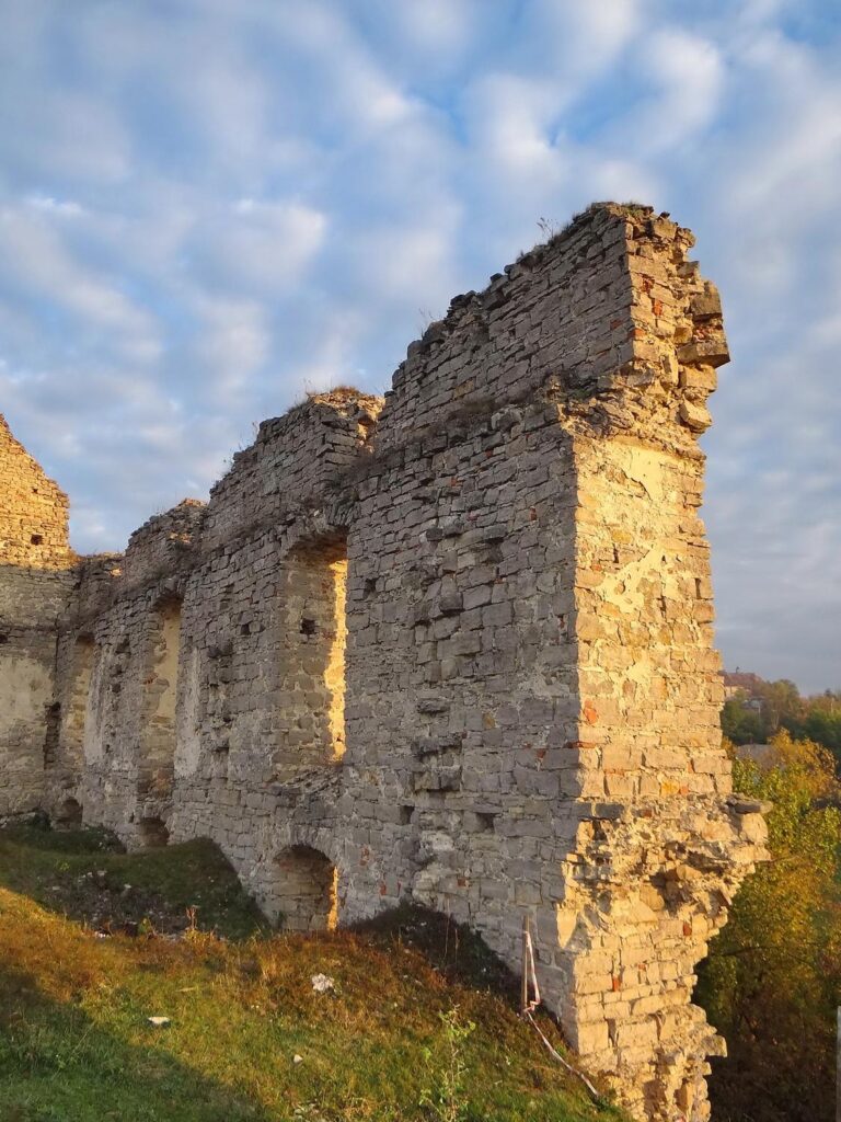 Sydoriv Castle: A Defensive and Residential Fortress in Ukraine 4 Sydoriv Castle