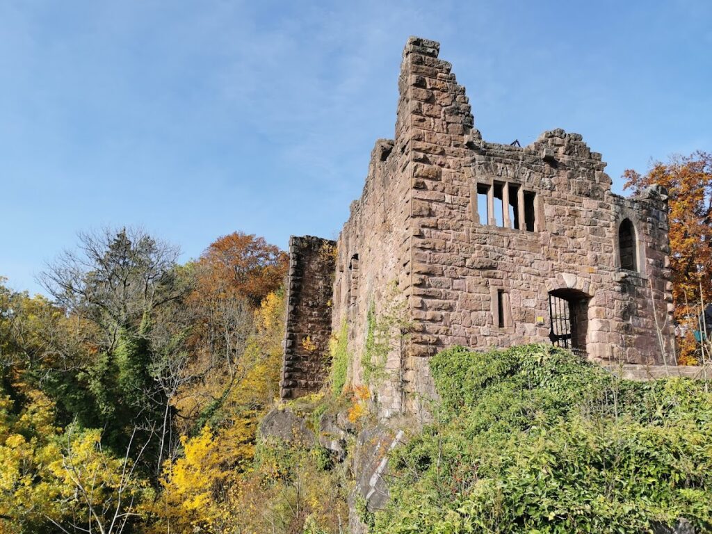Burg Hohenschramberg: A Medieval Spur Castle in Germany 1 Burg Hohenschramberg