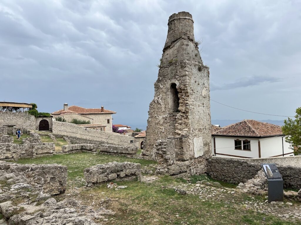 Krujë Fortress: A Medieval Stronghold of Albanian Resistance 4 Krujë Fortress