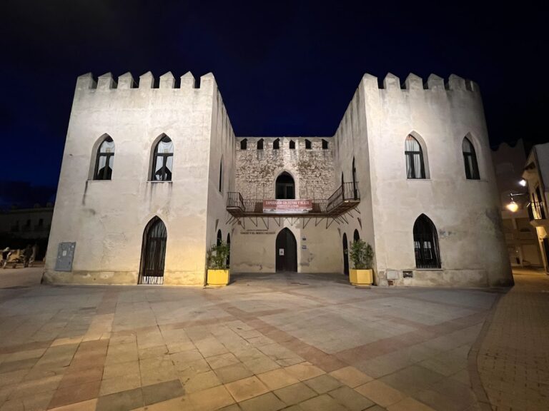 Castillo: A Historic Fortress in Chipiona, Spain