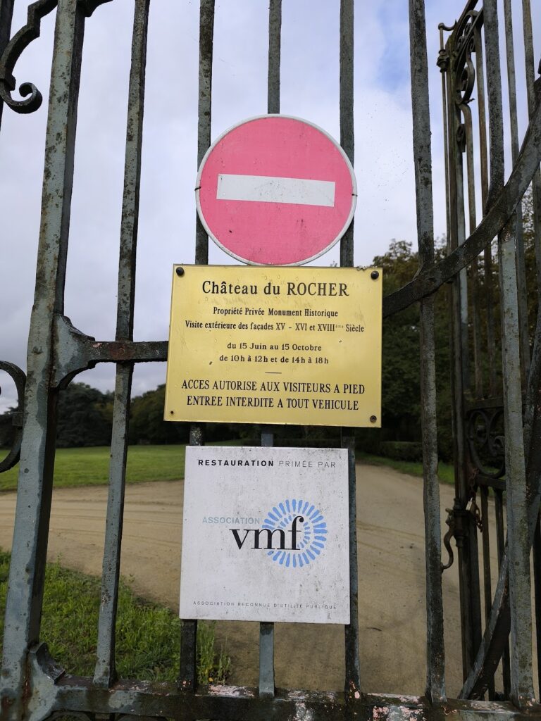 Château du Rocher: A Historic Residence in Mézangers, France 2 Château du Rocher