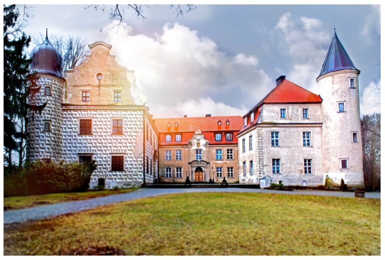 Tuczno Castle: A Medieval Fortress and Renaissance Palace in Poland