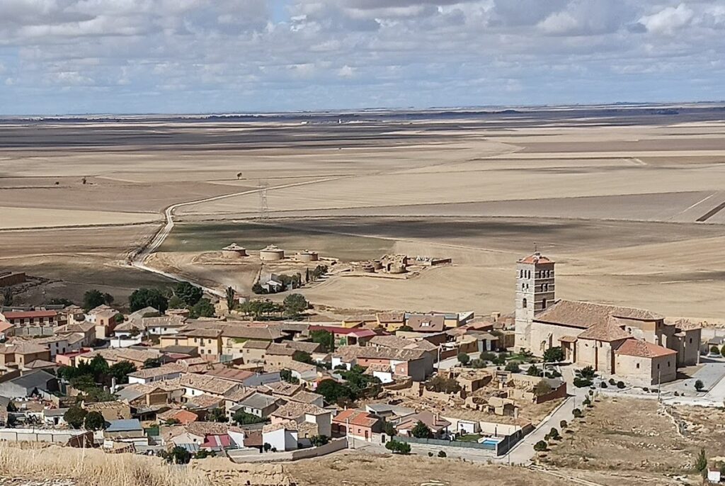 Castle of Torremormojón: A Medieval Frontier Fortress in Spain 1 Castle of Torremormojón