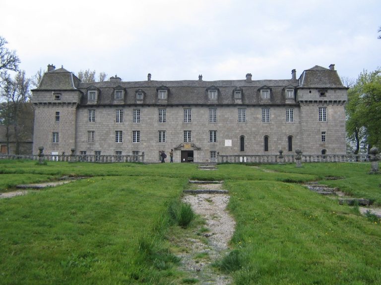 Château de la Baume: A Historic Residence in France