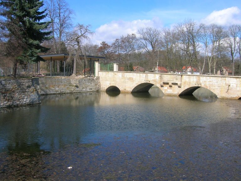 Wasserschloss Günthersleben: A Medieval Water Castle and Lost Palace Complex in Germany