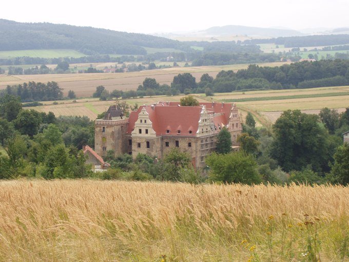 Gola Dzierżoniowska Castle: A Renaissance Castle in Poland