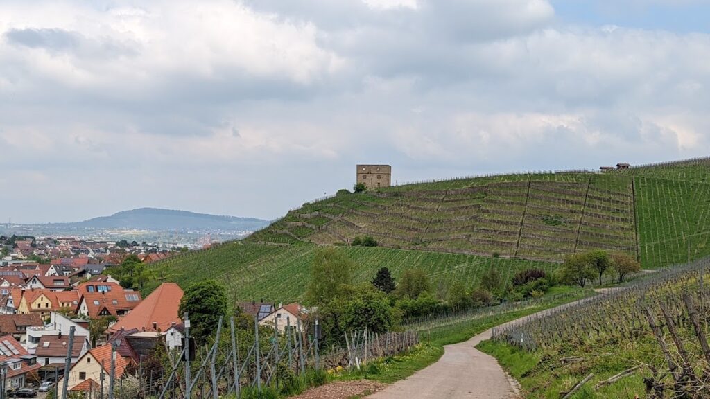 Yburg: A Residential Castle in Kernen im Remstal 5 Yburg