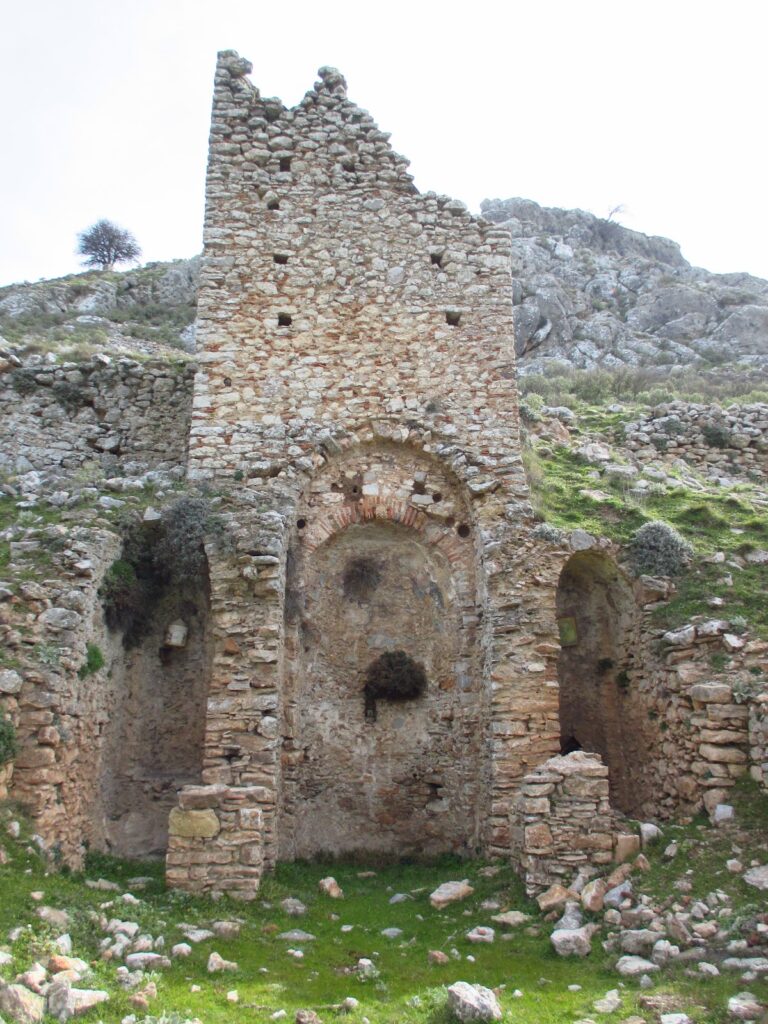 Mouchli Castle: A Byzantine Frontier Fortress in Greece