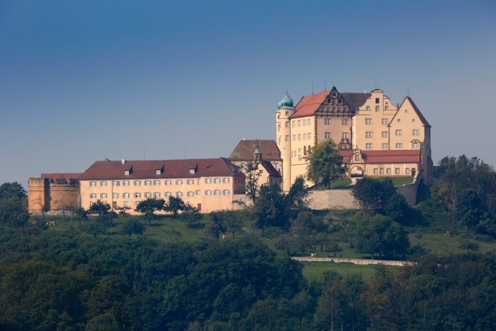 Schloss Kapfenburg: A Teutonic Order Commandery in Germany 1 Schloss Kapfenburg