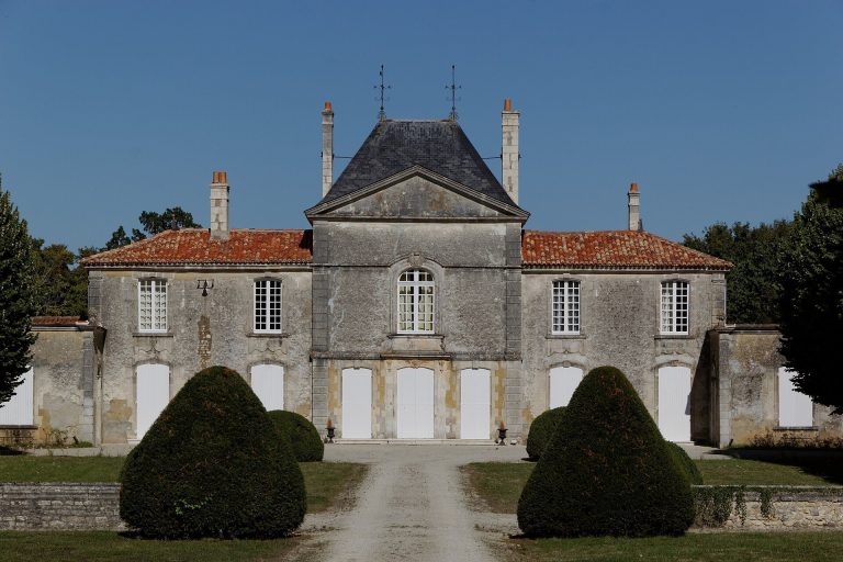 Château de Beaufief: An Eighteenth-Century Country Residence in France