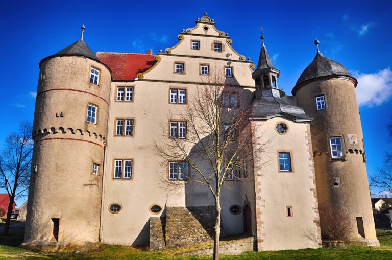 Schloss Waldmannshofen: A Renaissance Palace on a Medieval Castle Site