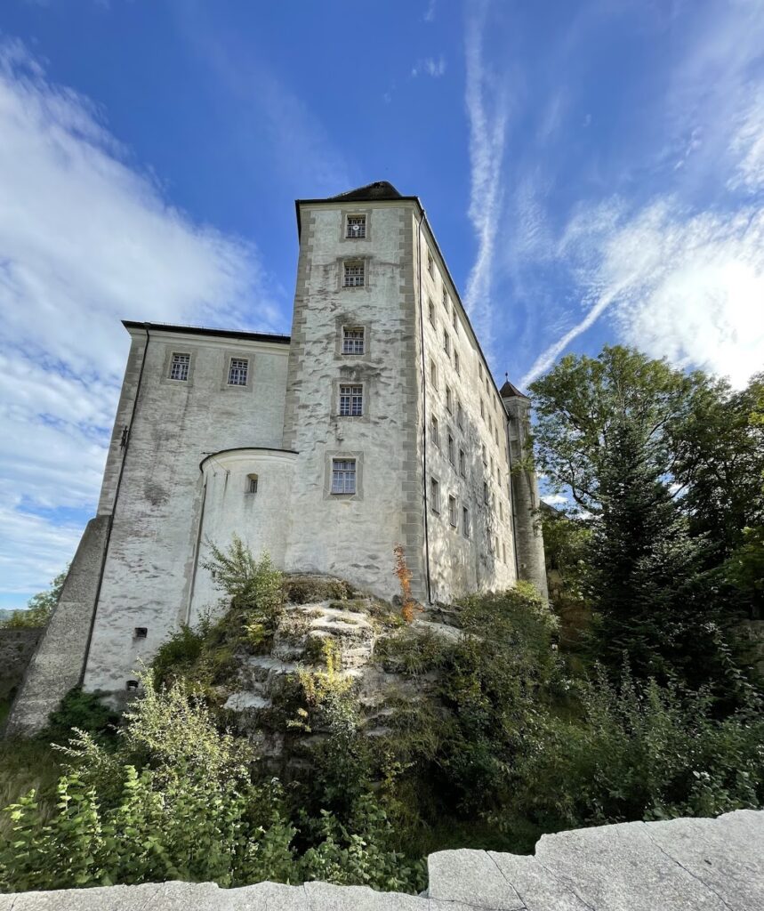 Hohes Schloss: A Medieval Castle in Bad Grönenbach, Germany 2 Hohes Schloss