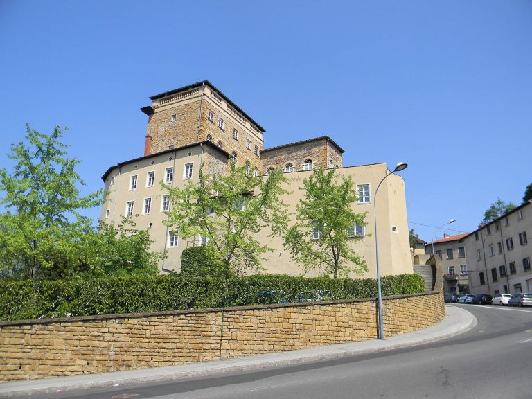 Château de Cuire: A Former Fortified Residence in France