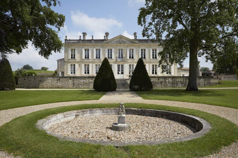 Château de la Dauphine: An Eighteenth-Century Bordeaux Wine Estate