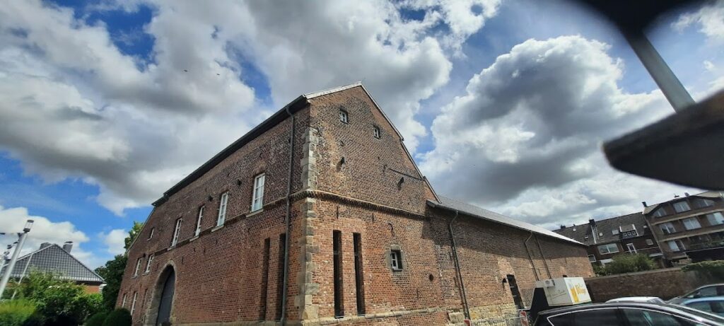Burg Baesweiler: A Moated Castle and Cultural Center in Germany 1 Burg Baesweiler