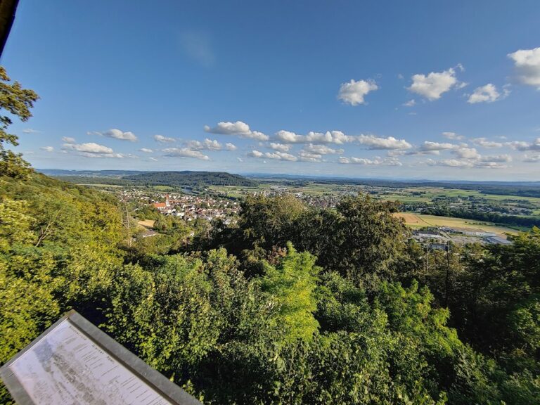 Bürglischloss: A Ruined Medieval Spur Castle in Germany