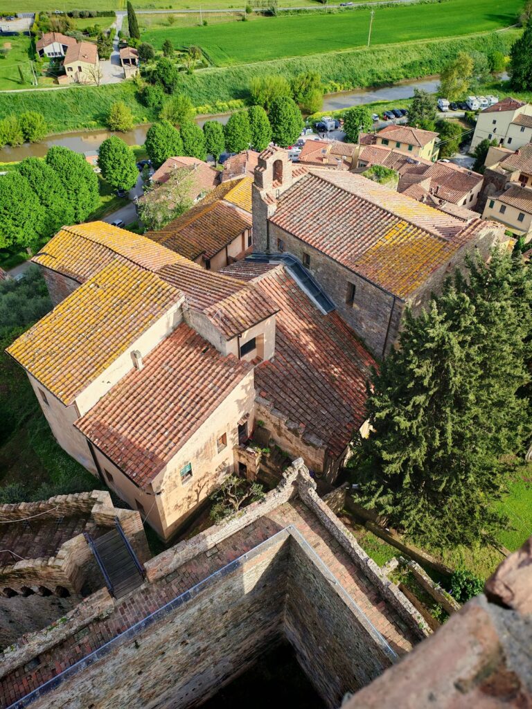 Rocca del Brunelleschi: A Medieval Fortress in Vicopisano 1 Rocca del Brunelleschi