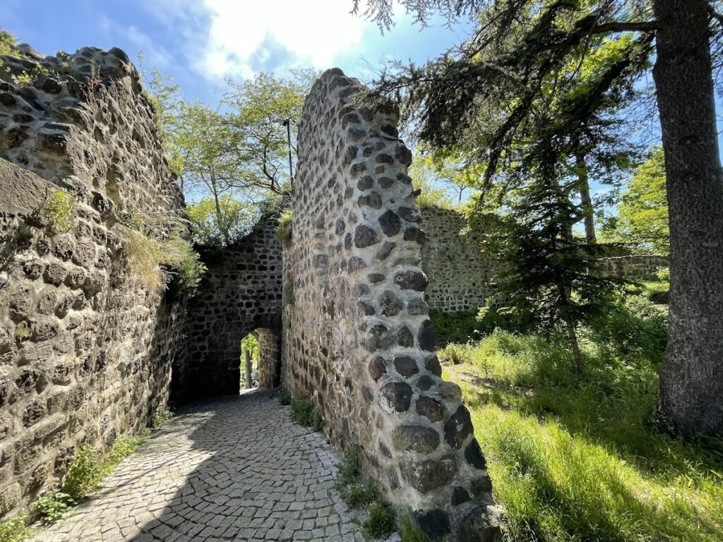 Giresun Castle: A Historic Fortress on Türkiye’s Black Sea Coast 5 Giresun Castle