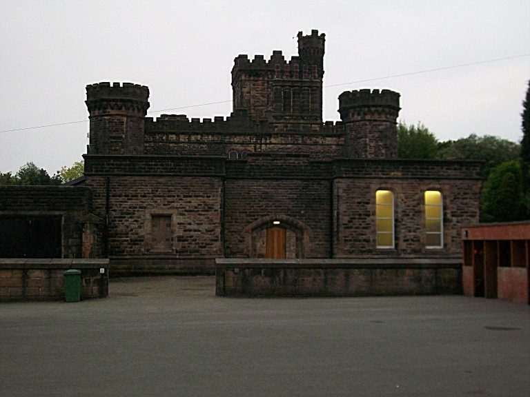 Dobroyd Castle: A Victorian Country House Above Todmorden