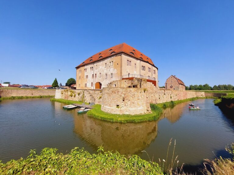 Festung Heldrungen: A Renaissance Palace Fortress in Germany