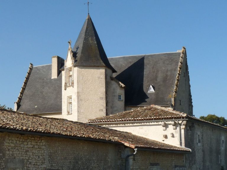 Château de Meux: A Fifteenth-Century Château in France