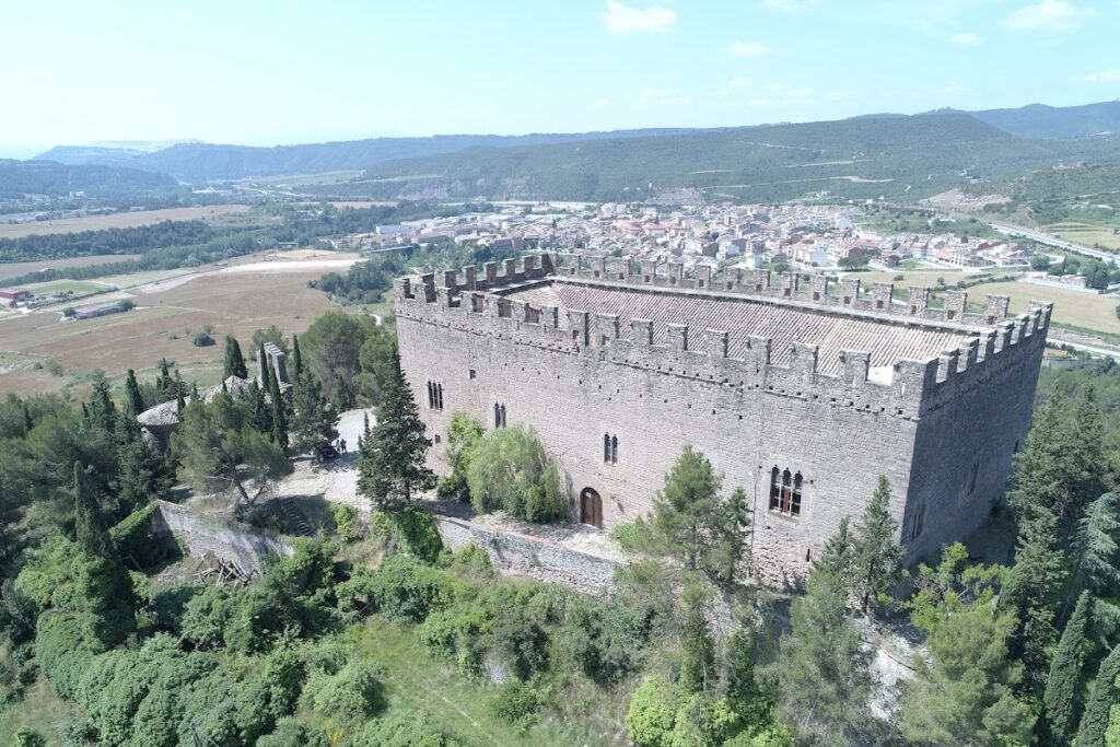 Castell de Balsareny: A Medieval Fortress above the Llobregat River 2 Castell de Balsareny