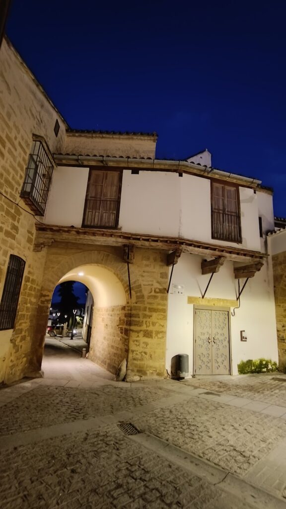 Castle of Montilla: Medieval Fortress and Lordship Residence 4 Castle of Montilla