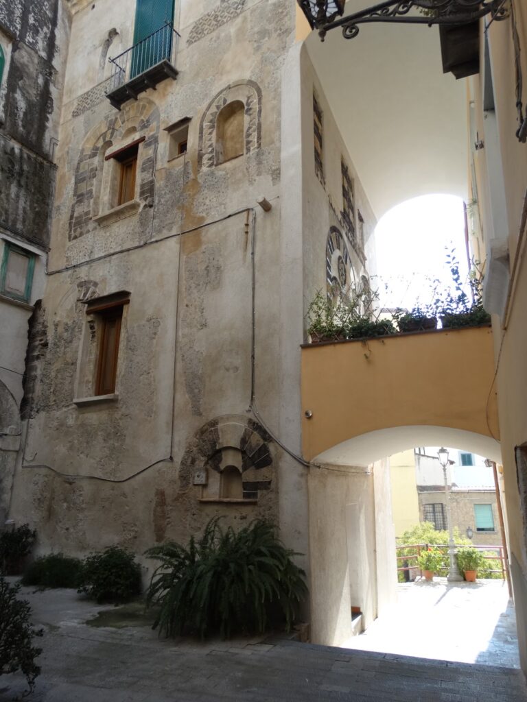 Castel Terracena: Norman Fortified Palace in Salerno