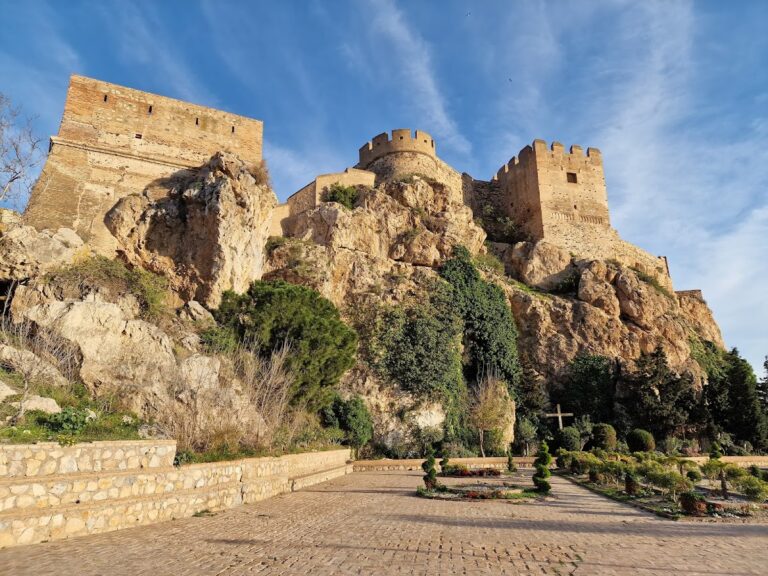 Alcazaba, Salobreña: A Nasrid Fortress and Royal Retreat in Spain