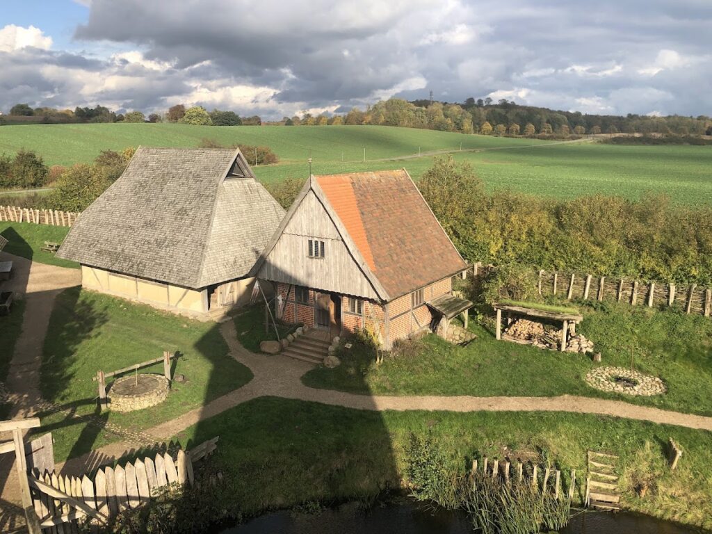 Motte Luetjenburg