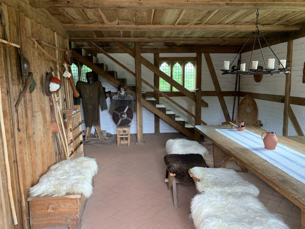 Motte Luetjenburg