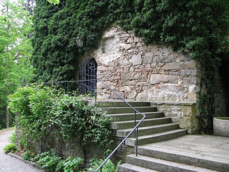 Burg Kaltenstein: A Medieval Hilltop Castle in Bavaria