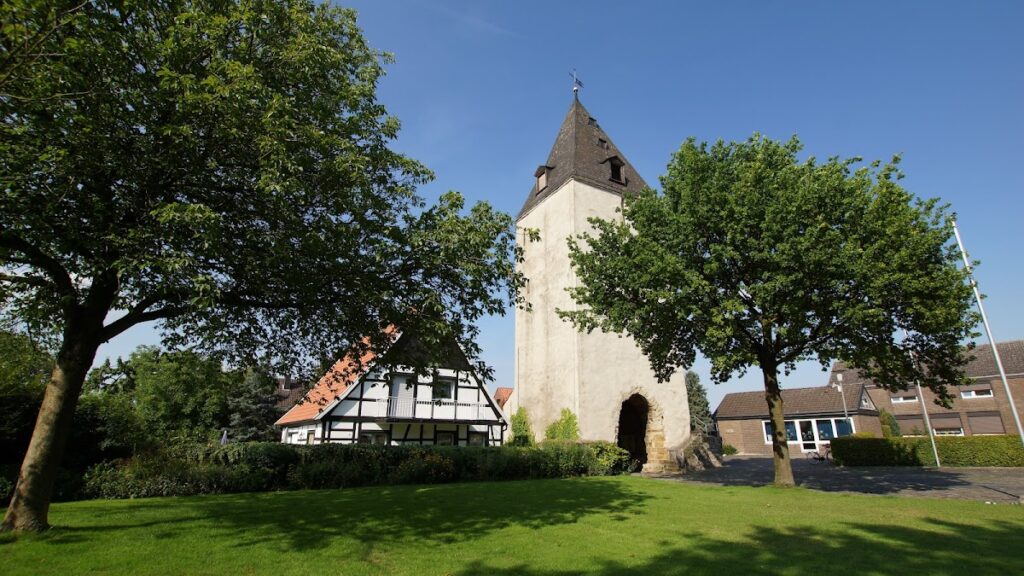 Burg Stromberg: A Medieval Hilltop Castle in Germany 2 Burg Stromberg