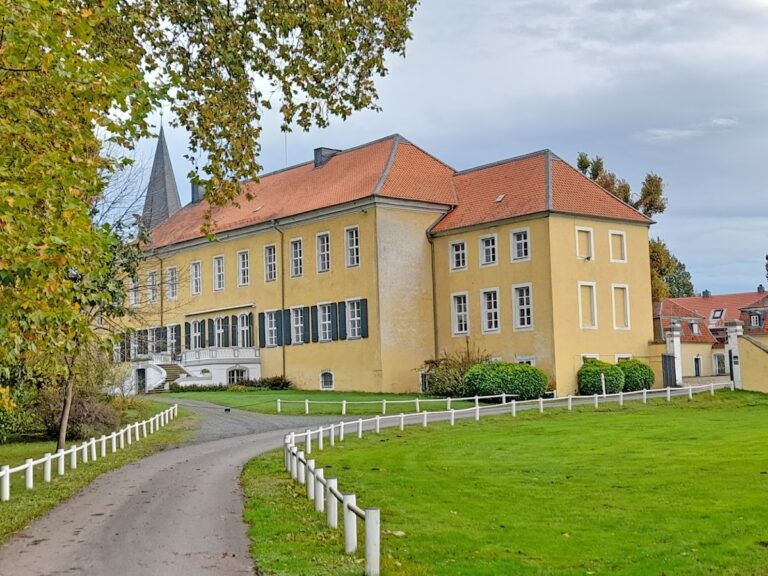 Schloss Destedt: A Medieval Castle Transformed into a Baroque Palace