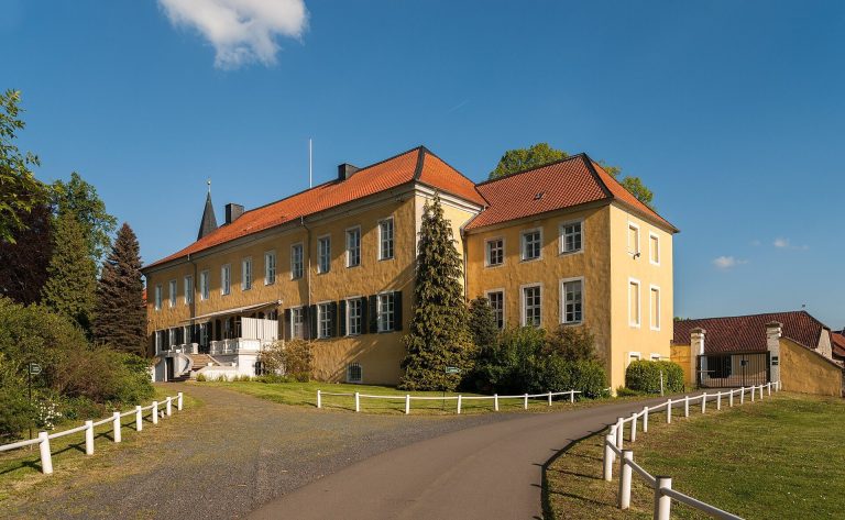 Schloss Destedt: A Medieval Castle Transformed into a Baroque Palace