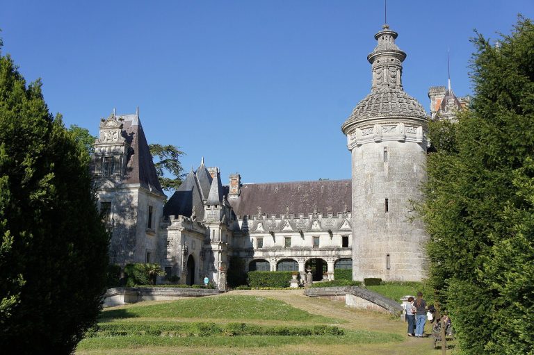 Château d’Usson: A Reconstructed Renaissance Château in France