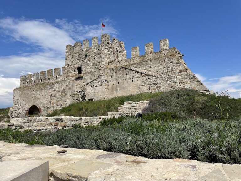 Enez Castle: An Ancient Fortress on Türkiye’s Aegean Coast
