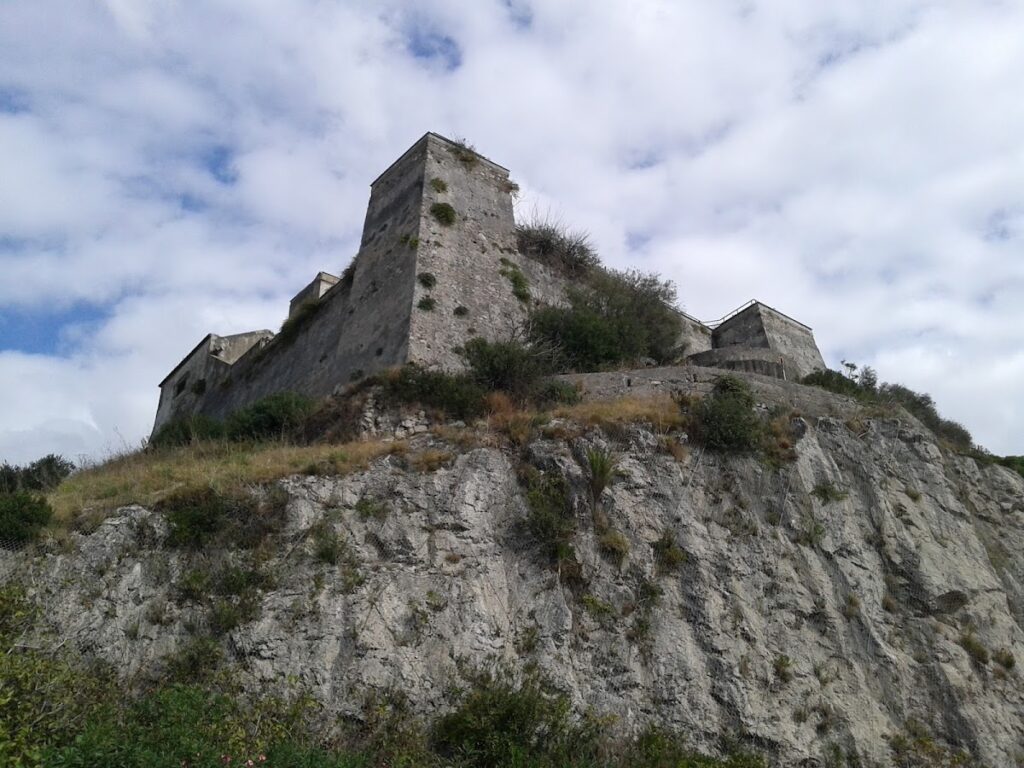 Fort Carnale: A Coastal Defensive Tower in Salerno 5 Fort Carnale
