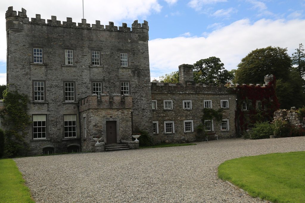 Huntington Castle: A Fortified Tower House and Historic Estate in Ireland 3 Huntington Castle